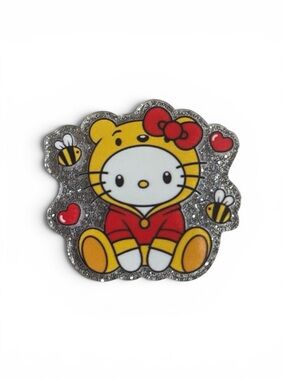 Hello Kitty in Winnie the Pooh PopSocket